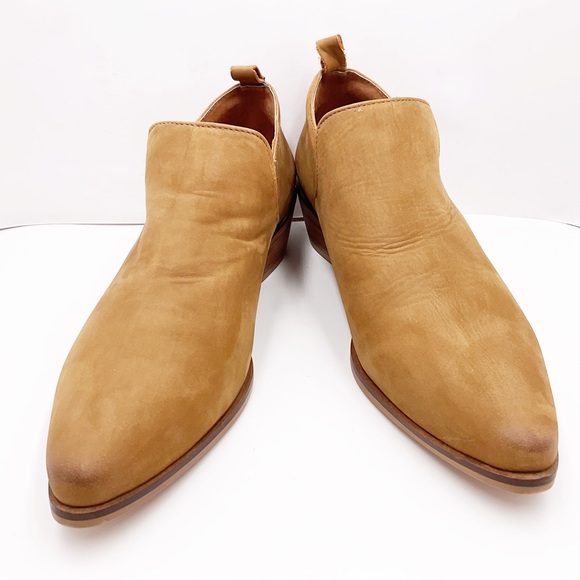 {ARTISAN BY ZIGI} Adal Pointed Toe Block Heel Slip On Leather Booties - Picture 7 of 16